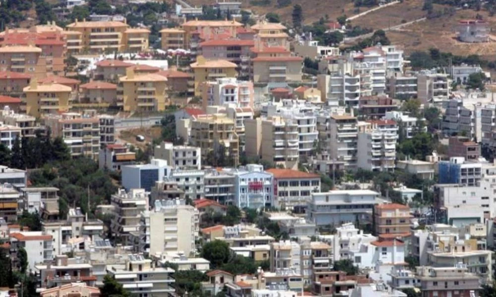«Προσωπική διαφορά» για να μην φουσκώσει o φόρος των ακινήτων
